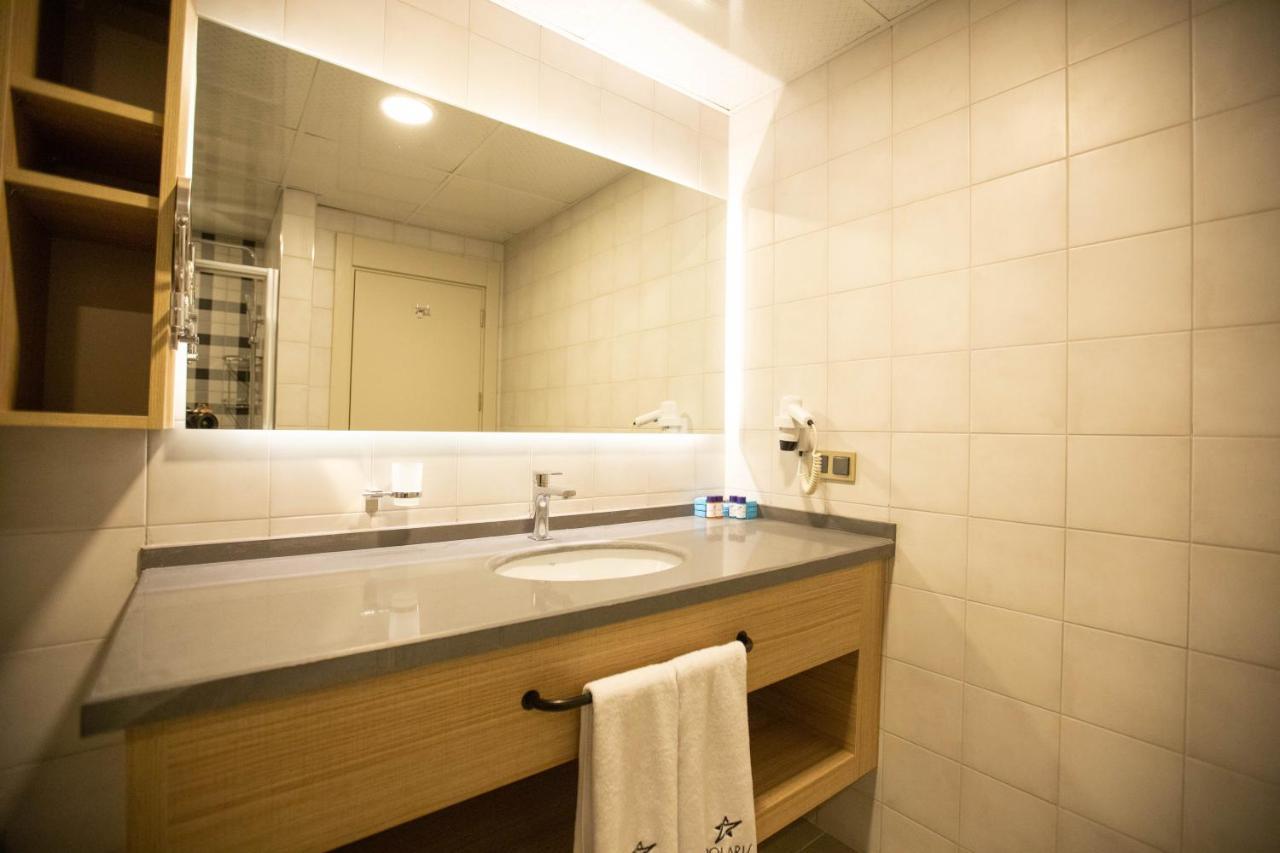 Polaris Otel & Beach Club เมร์ซีน ภายนอก รูปภาพ