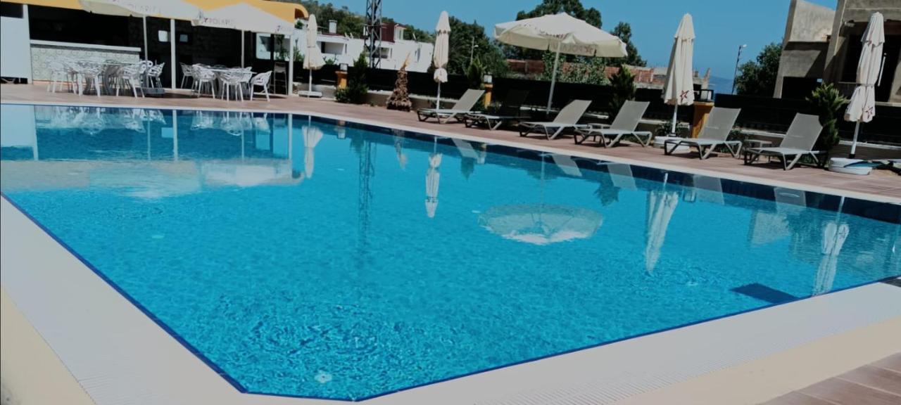 Polaris Otel & Beach Club เมร์ซีน ภายนอก รูปภาพ